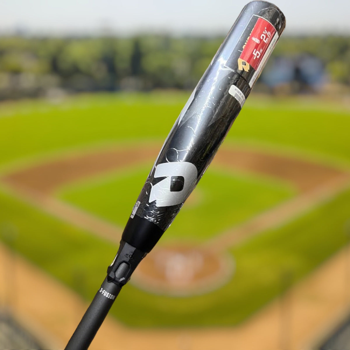 Bat De Beisbol Demarini Cf Black -5 30in 25oz 2 5/8