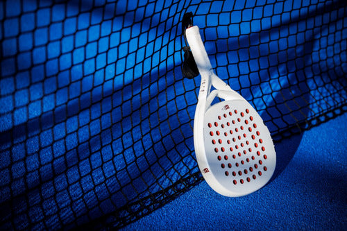 Pala De Pádel Raqueta Wilson Bela Lt V2 Paddle Color Blanco