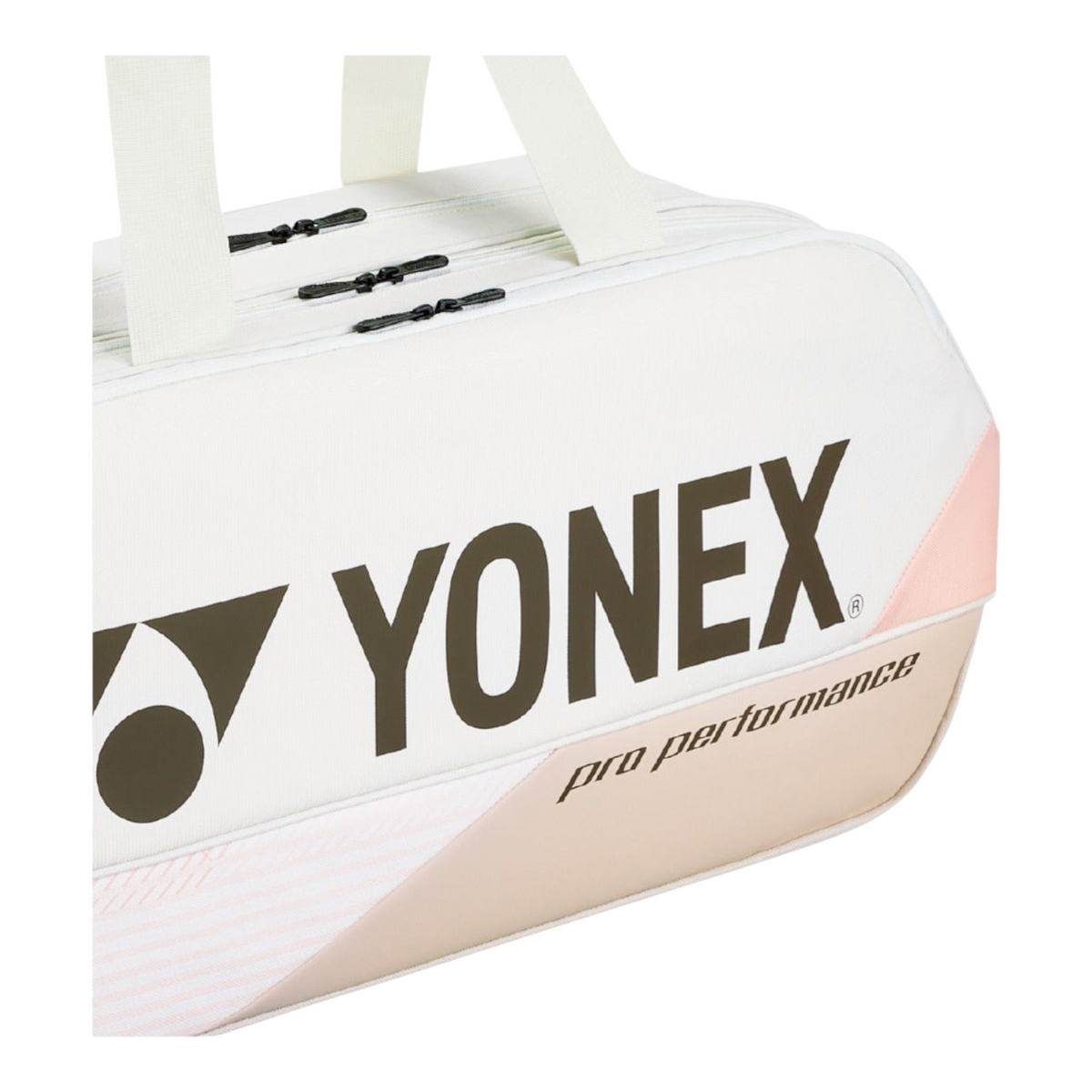 Raquetero Radach Sports Yonex Pro Tournament color arena beige con logo negro y capacidad para seis raquetas