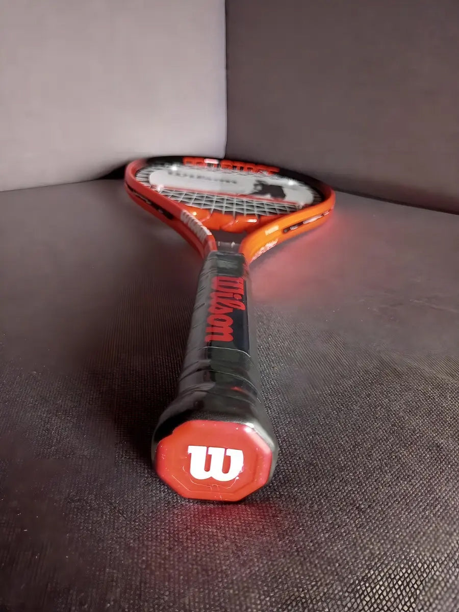 Raqueta Wilson Tenis Pro Staff Precision Xl 110 Xchws P Color Rojo Tamaño del grip 4 3/8