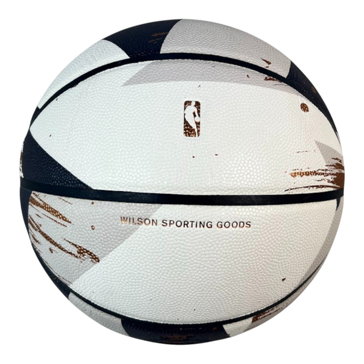 Balón de baloncesto Radach Sports Wilson NBA Expression color champán y blanco con diseño gráfico y logo oficial