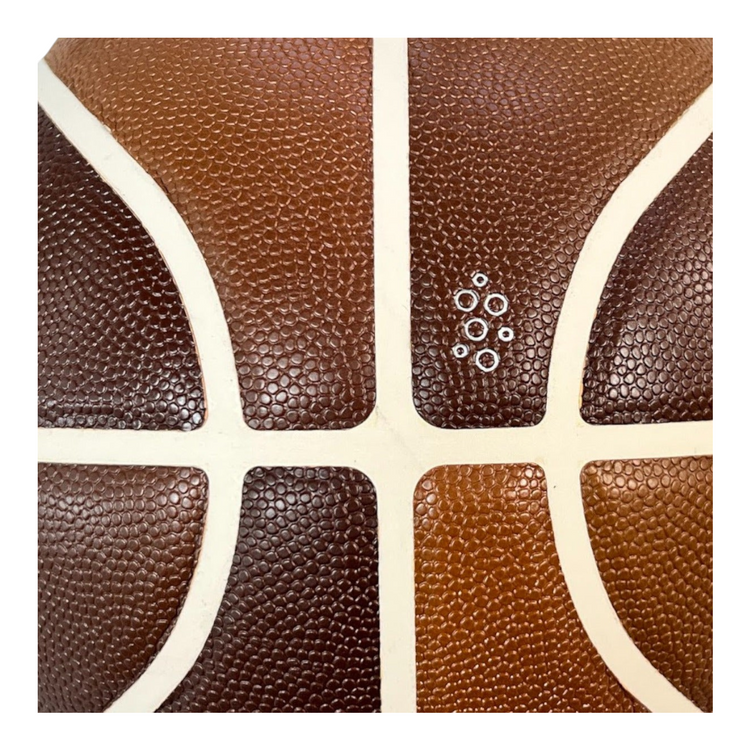 Balón de baloncesto Radach Sports Wilson NBA Champagne serie 1 con diseño degradado en tonos marrones y surcos blancos