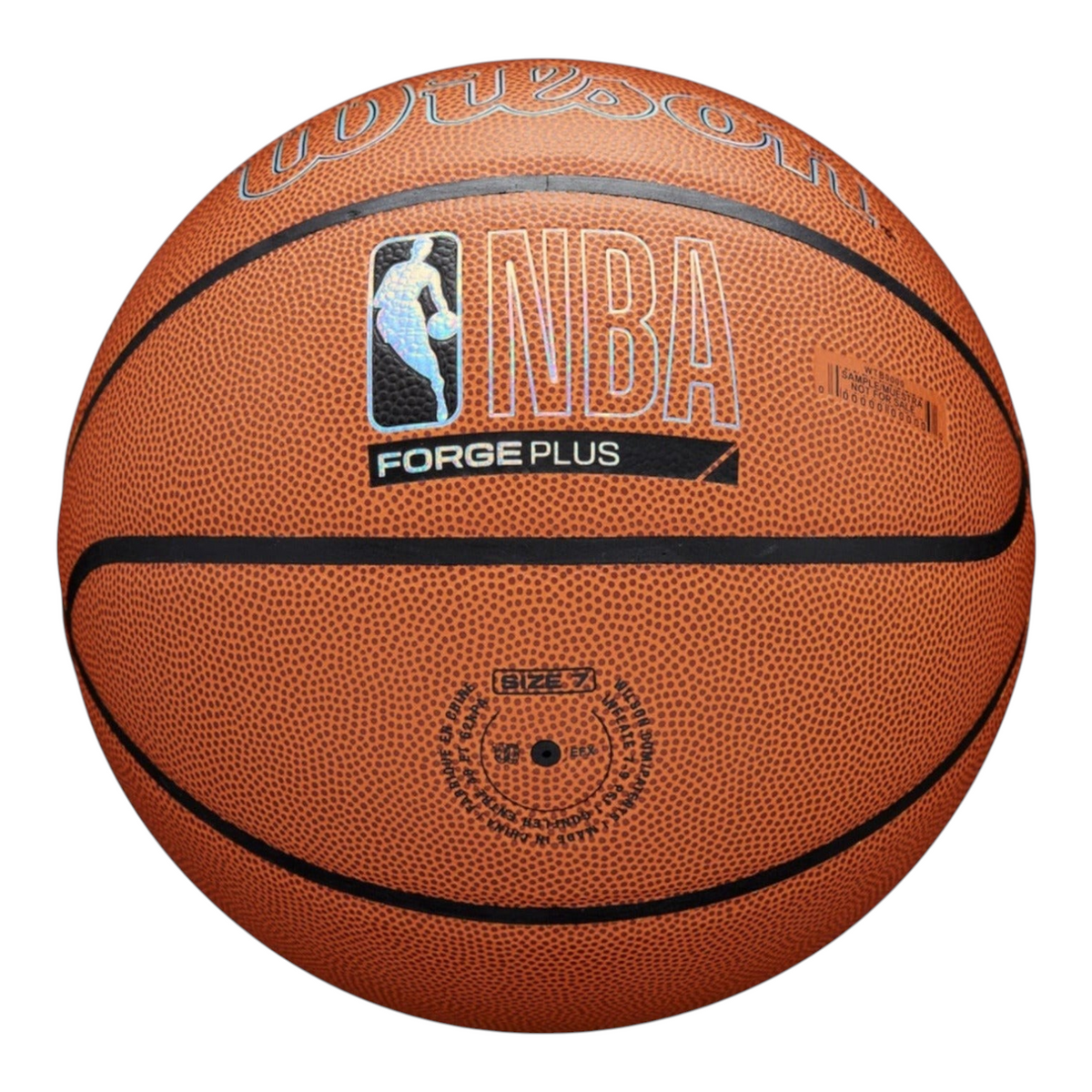 Balón de básquetbol Wilson NBA Forge Plus talla 7 de Radach Sports con cubierta texturizada y canales profundos.