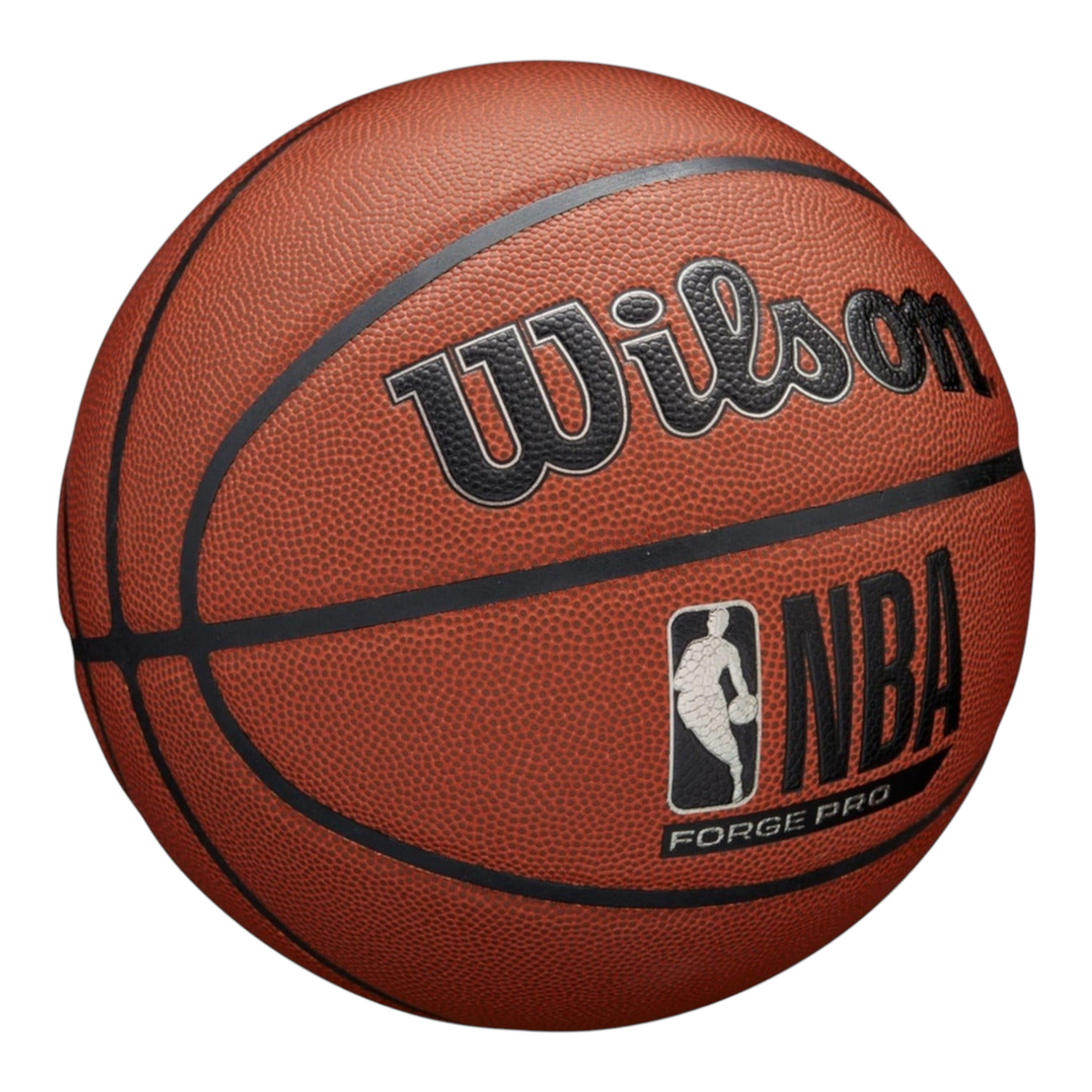 Balón de básquetbol Wilson NBA Forge Pro talla 7 de color café con textura de microfibra, disponible en Radach Sports
