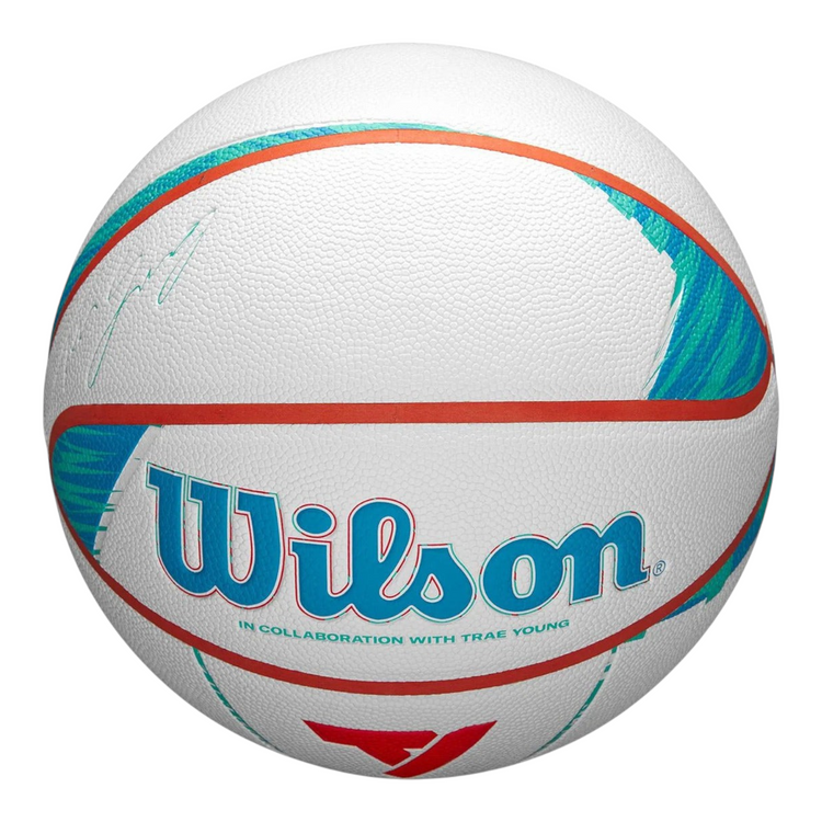 Balón de basquetbol Radach Sports Wilson x Trae Young edición limitada, color blanco con detalles en azul y rojo.