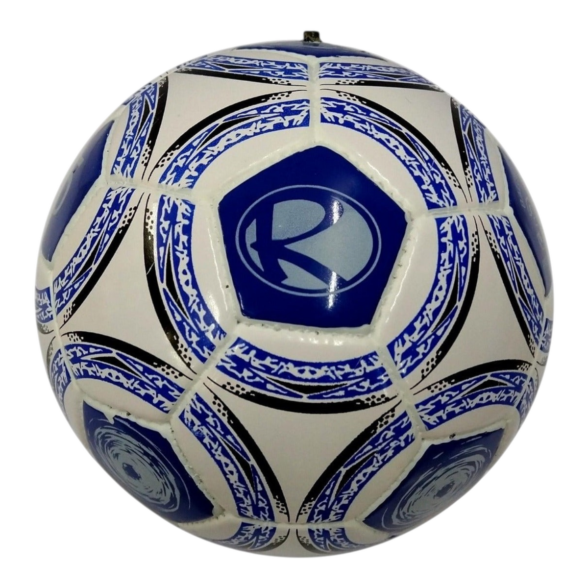 Balón de fútbol Radach Sports número 5 en color azul y blanco, fabricado en material sintético con costura a mano.