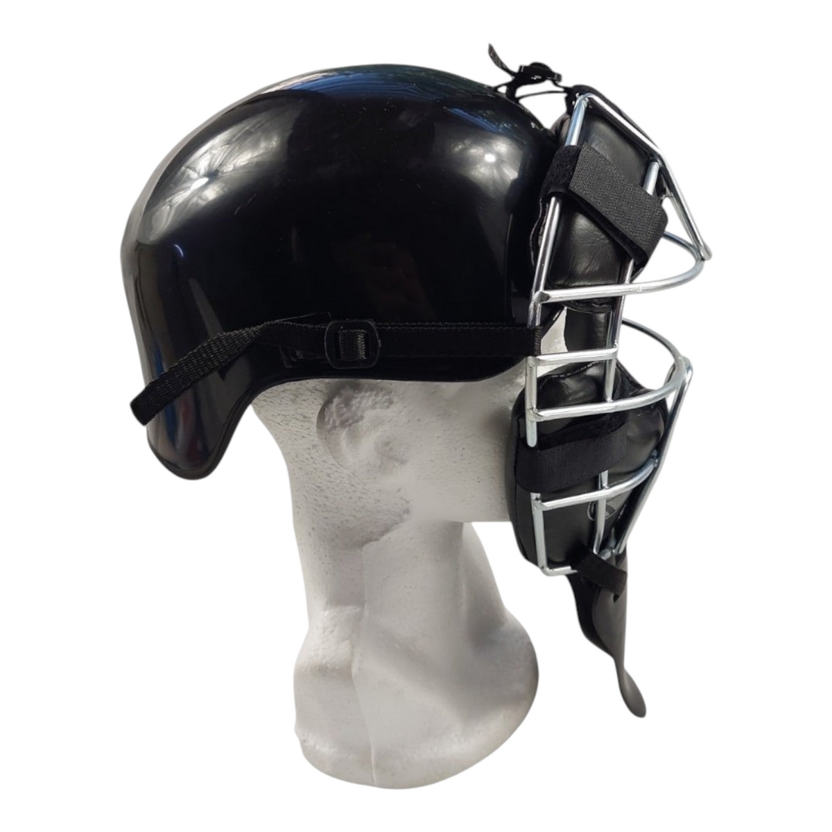 Careta de catcher Radach Sports infantil en color negro con rejilla metálica protectora sobre maniquí