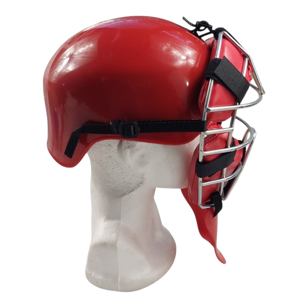 Careta de catcher Radach Sports infantil en color rojo con rejilla metálica protectora sobre maniquí blanco