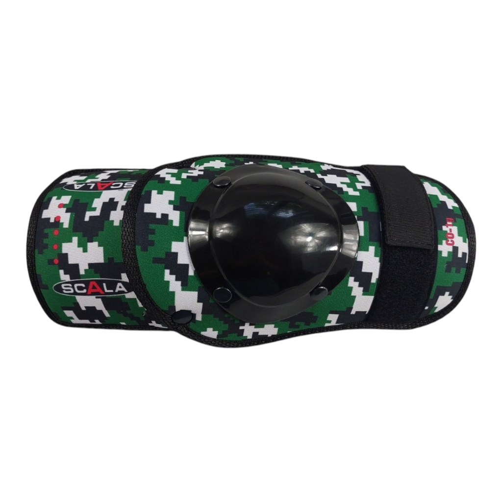Codera para bateador Radach Sports Scala en color camuflaje verde con protector rígido negro para béisbol