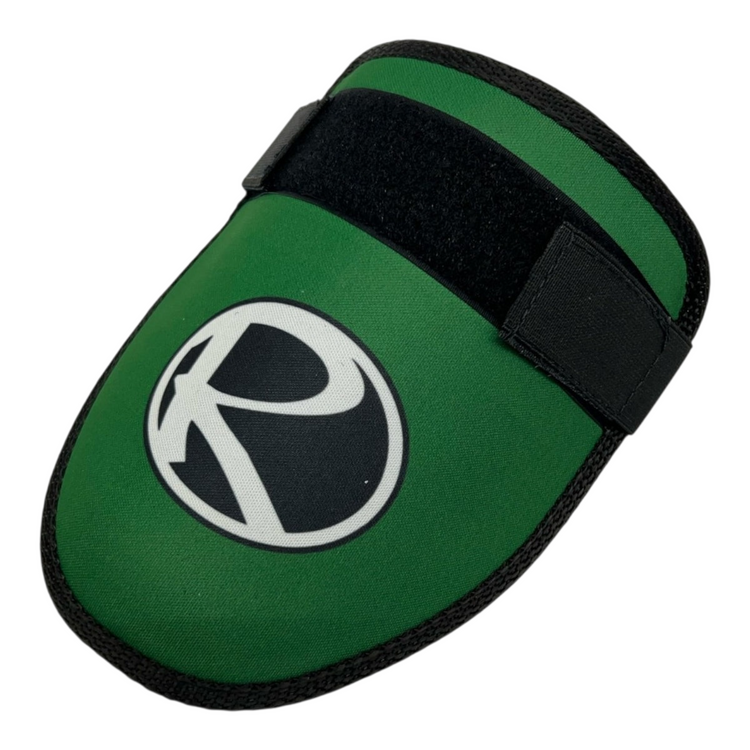 Codera para bateador Radach Sports Dragon en color verde con logotipo blanco y negro y cierre de velcro ajustable
