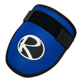 Codera para bateador infantil Radach Sports modelo Dragon en color azul con logotipo circular y correas de ajuste