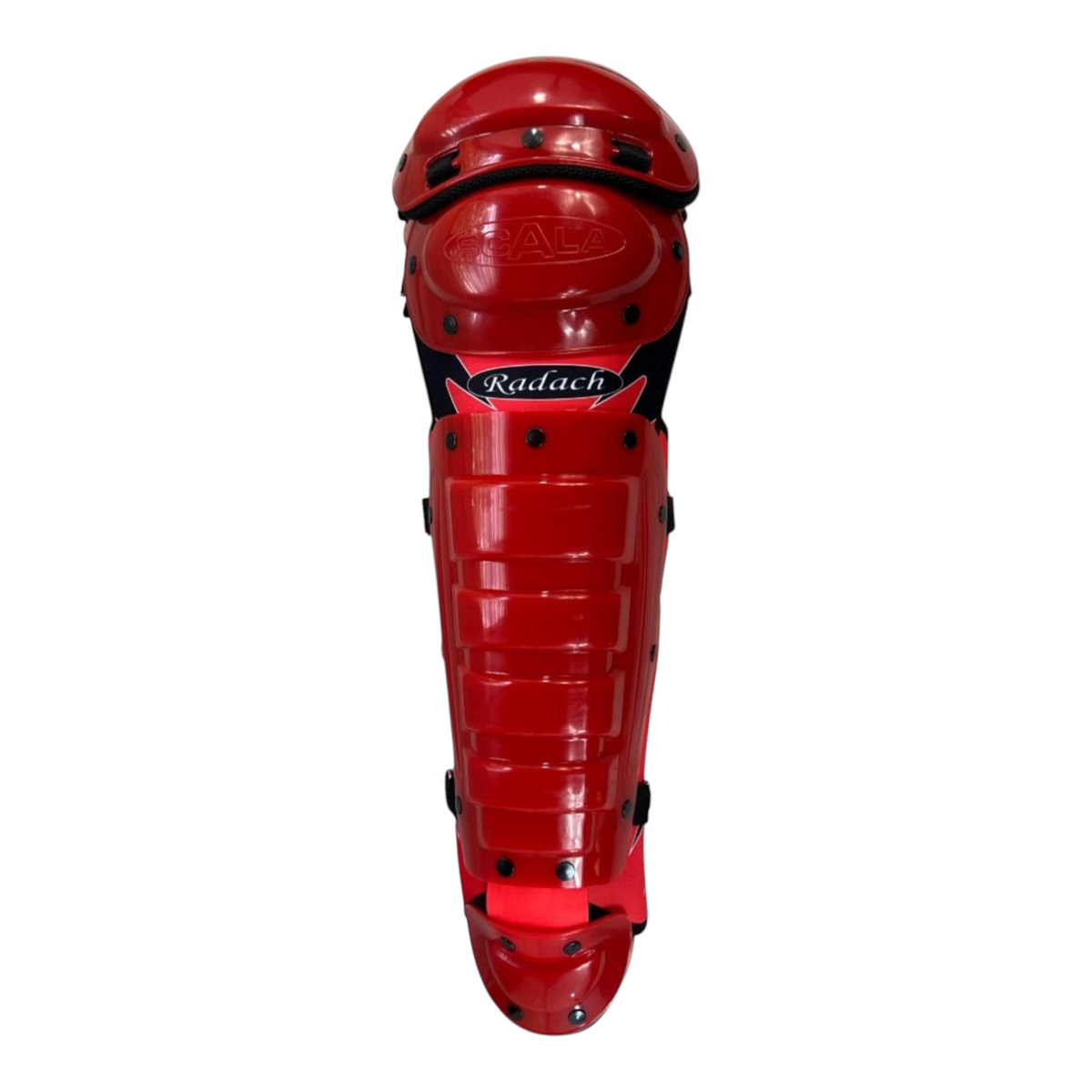 Rodillera de catcher Radach Sports color rojo con diseño ergonómico y acolchado interno para béisbol profesional