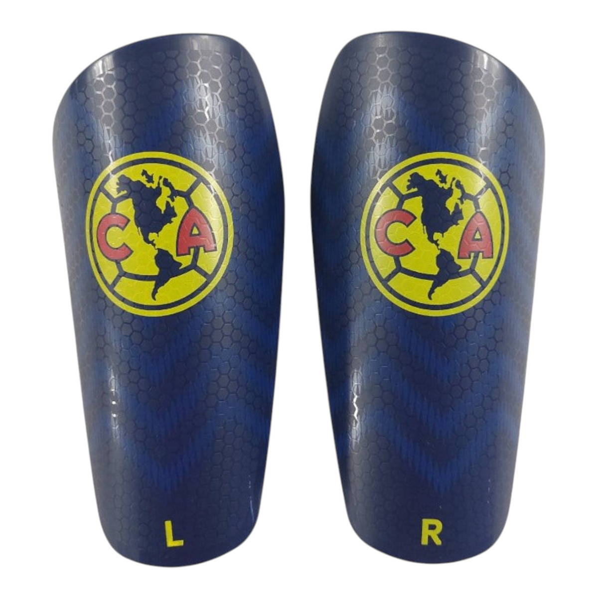 Espinilleras de futbol Radach Sports del Club America en color azul con patron hexagonal y escudo oficial