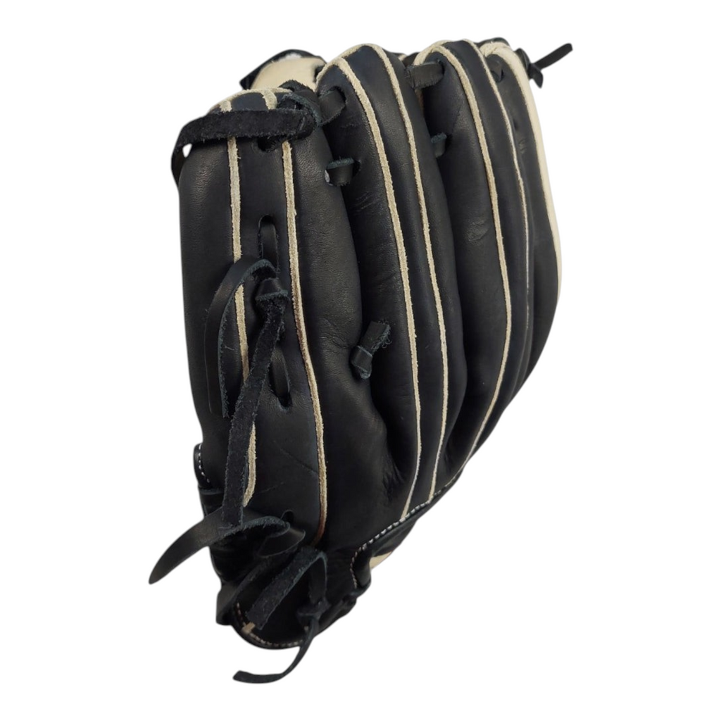 Guante de béisbol Radach Sports Pro de 11.5 pulgadas en piel color negro y hueso para infielder