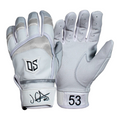 Guantes de bateo Radach Sports Demon Slugger blancos de piel con firma de Jesse Castillo y numero 53 en la muñeca