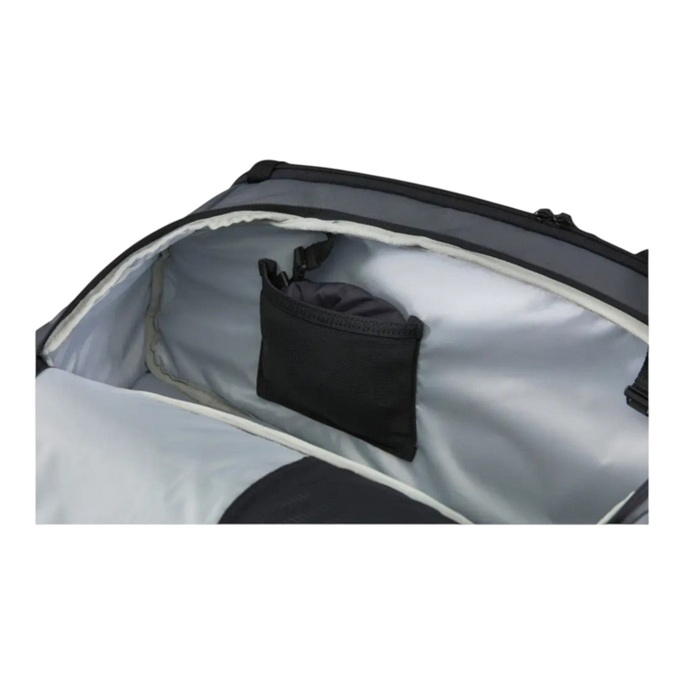 Interior del raquetero Radach Sports Head Pro X Duffle L con forro protector térmico CCT+ y bolsillo organizador