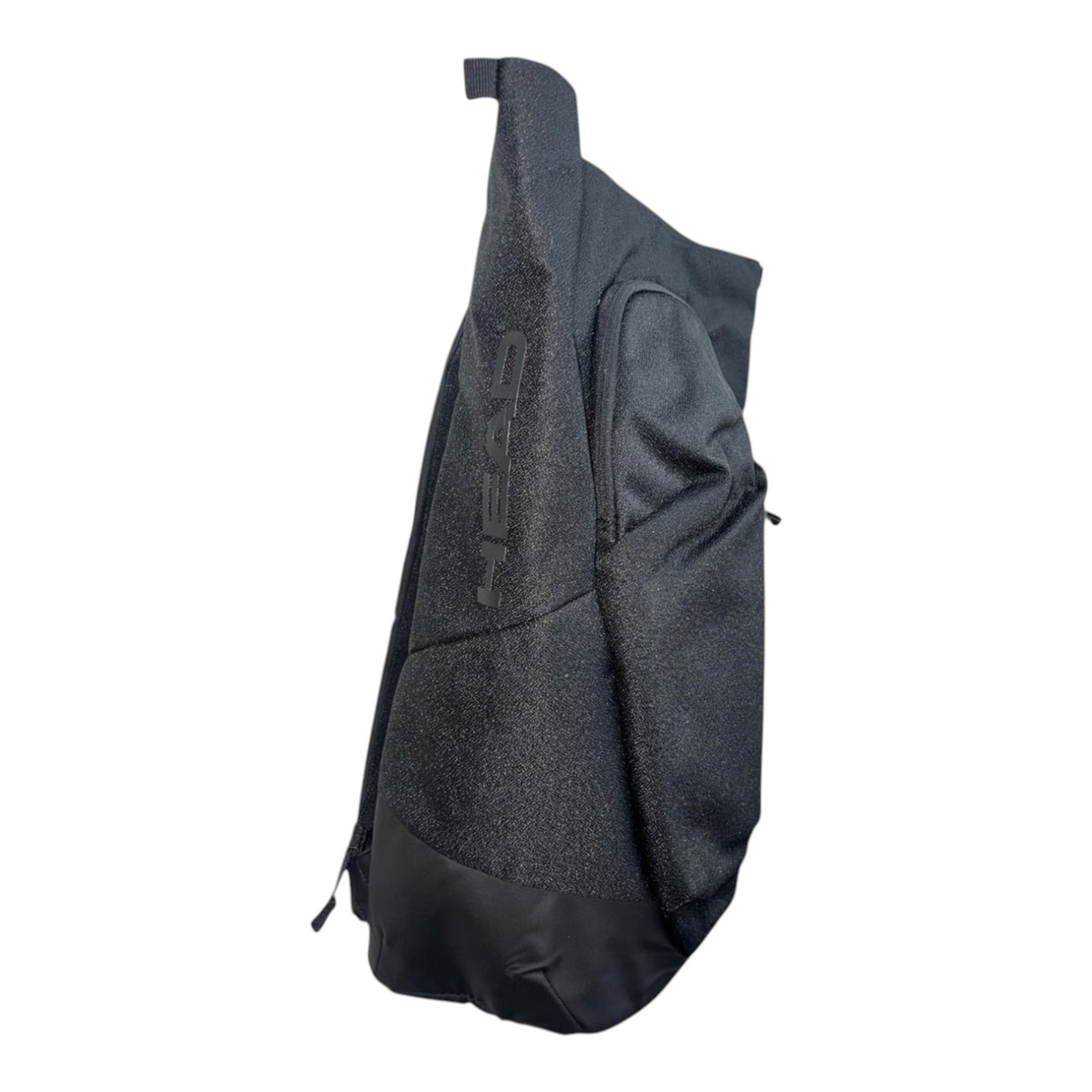 Mochila Radach Sports Head Pro X negra de 25 litros con compartimento para 3 raquetas y diseño urbano moderno