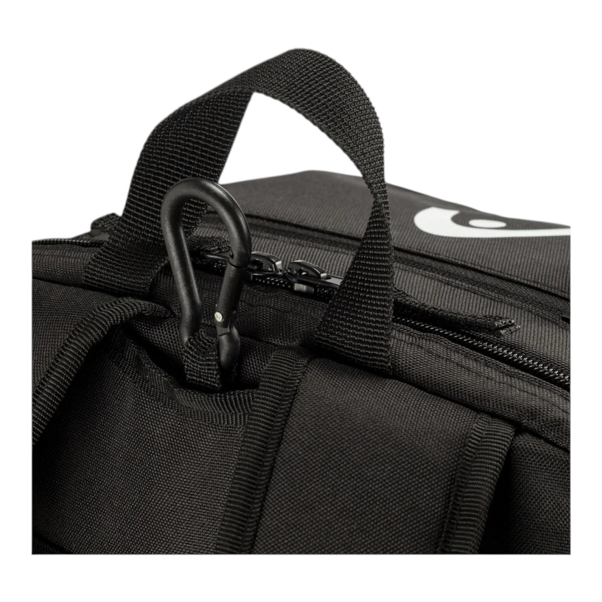 Detalle del gancho integrado para colgar en valla de la mochila Radach Sports Head Tour Pickleball en color negro