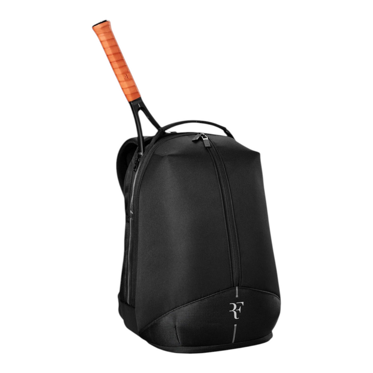 Mochila de tenis negra Radach Sports Wilson RF con compartimento para dos raquetas y logo de Roger Federer