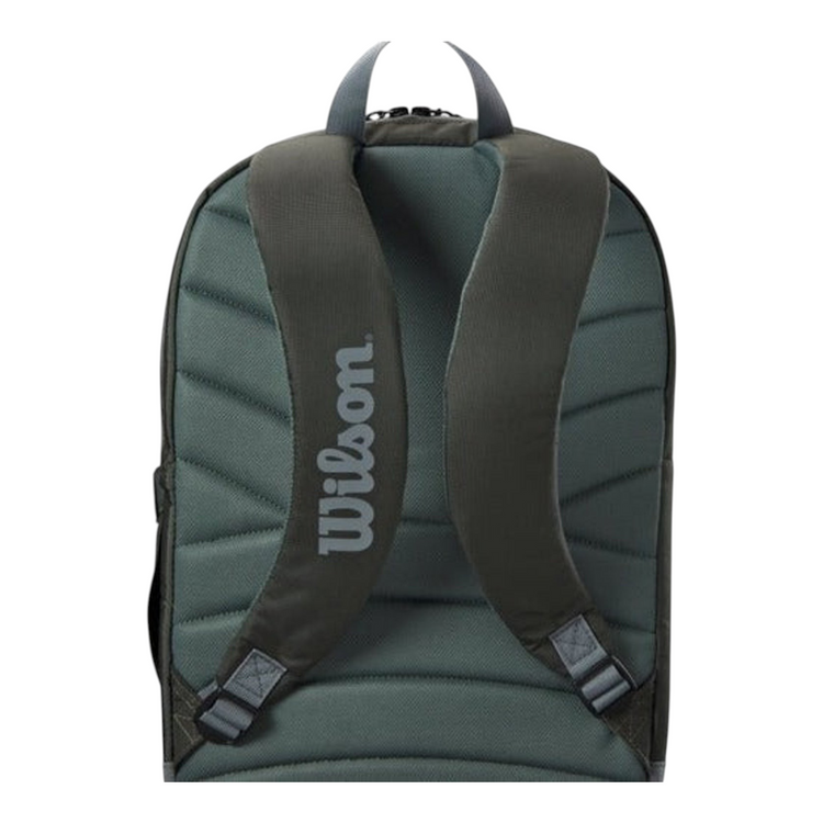 Mochila de tenis Wilson Tour en color verde oscuro con correas acolchadas, disponible en Radach Sports