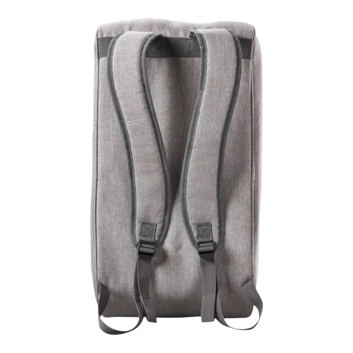 Paletero Wilson Padel Team Bag gris de Radach Sports con correas acolchadas ajustables visto desde la parte trasera