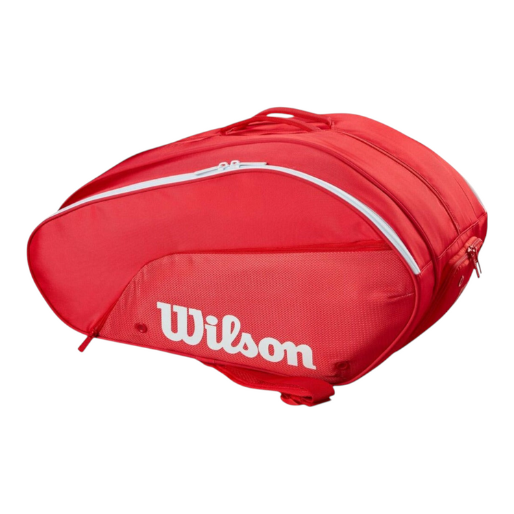 Paletero Radach Sports Wilson Tour rojo con compartimentos amplios y logo blanco, ideal para equipo de pádel.