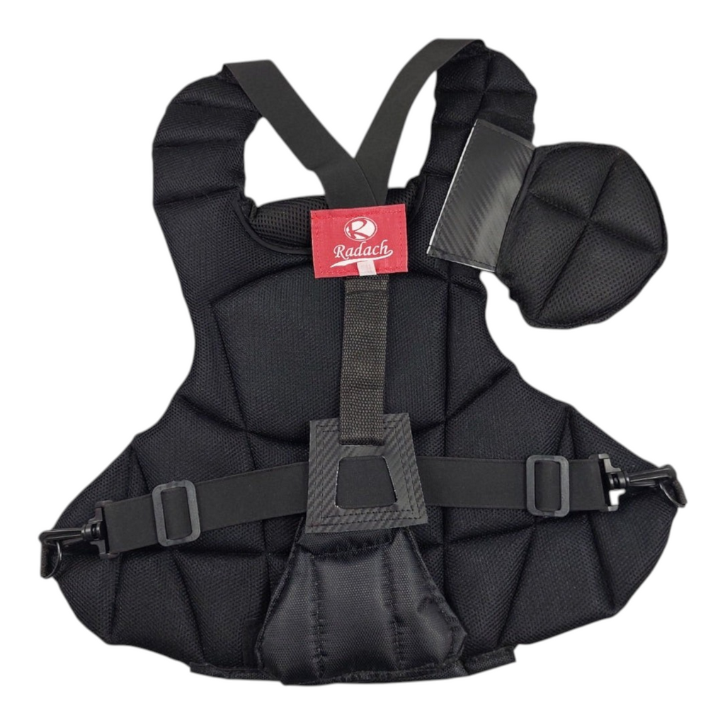 Peto protector de catcher Radach Sports infantil en color negro con correas ajustables para béisbol