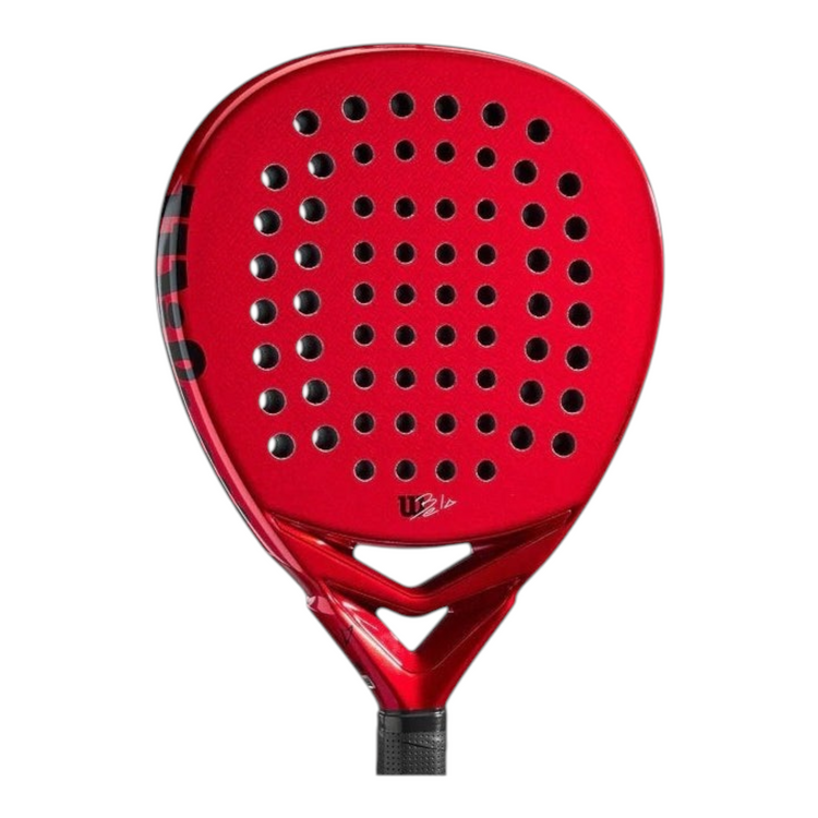 Pala de pádel Wilson Bela Team V2 de Radach Sports en color rojo con forma de diamante y núcleo de goma soft EVA