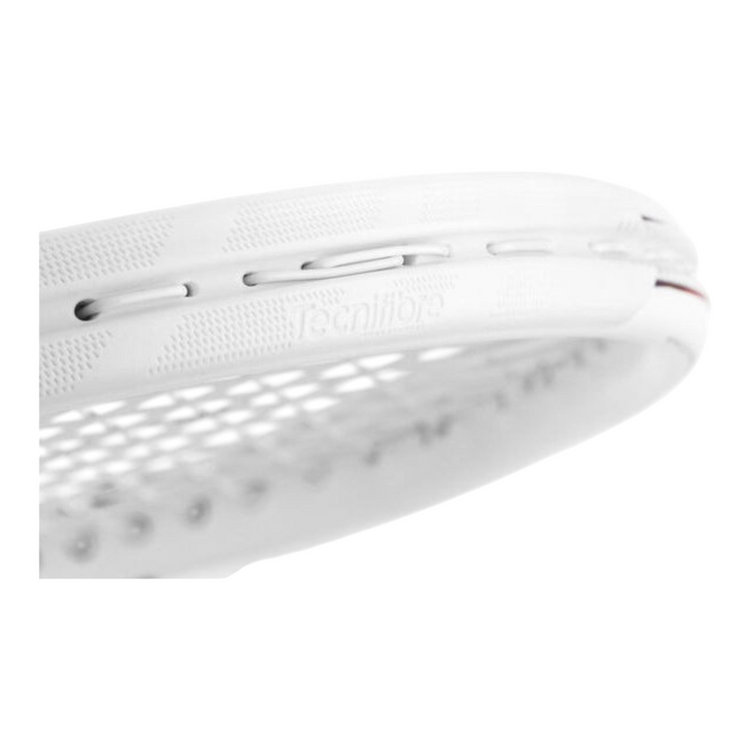 Detalle del marco blanco de la raqueta Radach Sports Tecnifibre Tfight 305 Isoflex con tecnología de encordado
