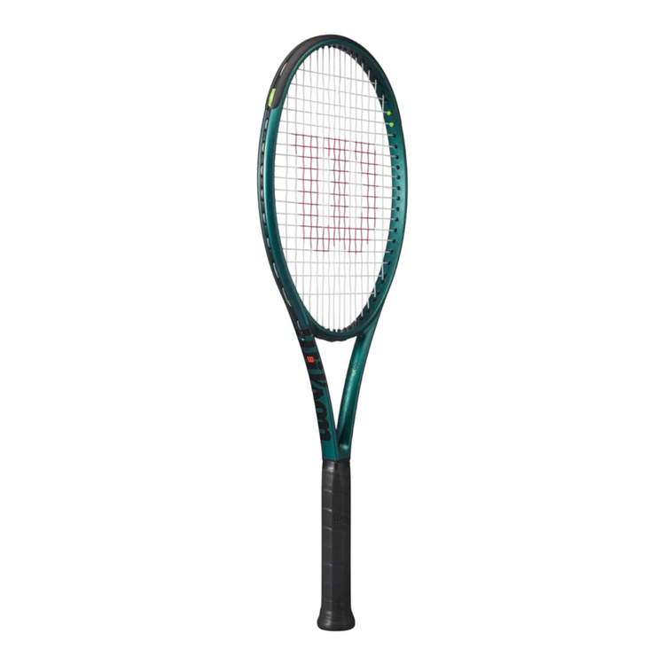Raqueta de tenis Radach Sports Wilson Blade 100 V9 en color verde esmeralda mate con detalles en naranja