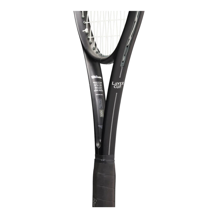 Raqueta de tenis Radach Sports Wilson RF 01 Laver Cup 2024 en color negro con detalles técnicos y logo del torneo
