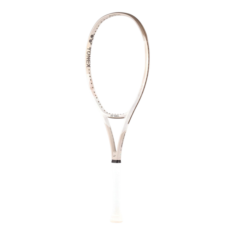 Raqueta de tenis Radach Sports Yonex Vcore 98 en color arena beige con diseño isométrico para mayor precisión
