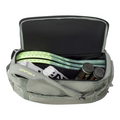 Raquetero Radach Sports Head Pro Duffle Bag M LNLL en color verde con raquetas y accesorios de tenis en su interior