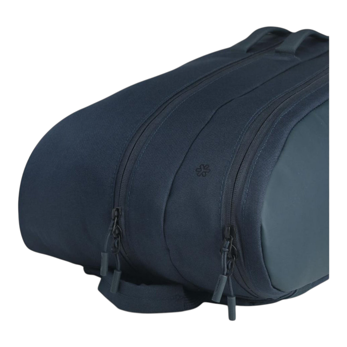 Detalle de cremalleras y compartimento del raquetero Radach Sports Head Tour L en color azul marino