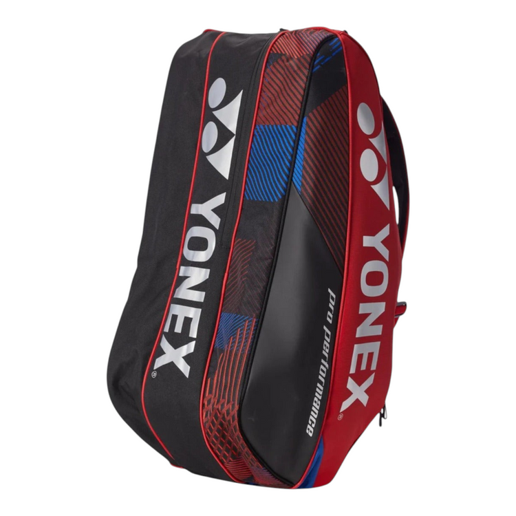 Raquetero Radach Sports Yonex Pro de 9 raquetas en color escarlata con detalles negros y azules