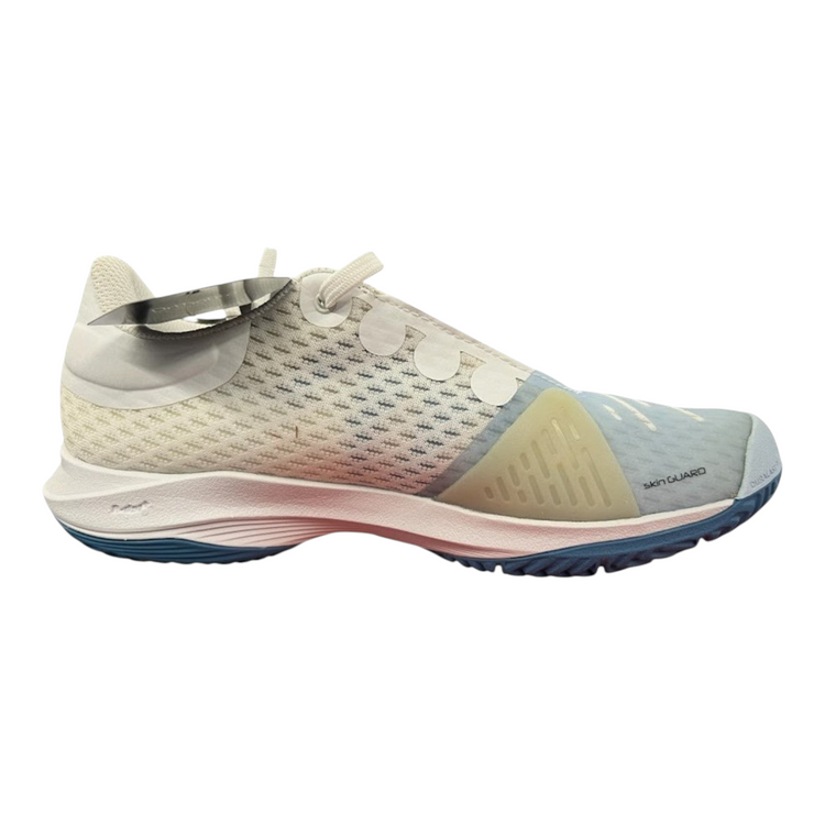 Tenis de tenis Radach Sports Wilson Kaos 3.0 para dama en color blanco y azul con tecnología Skinguard aerodinámica
