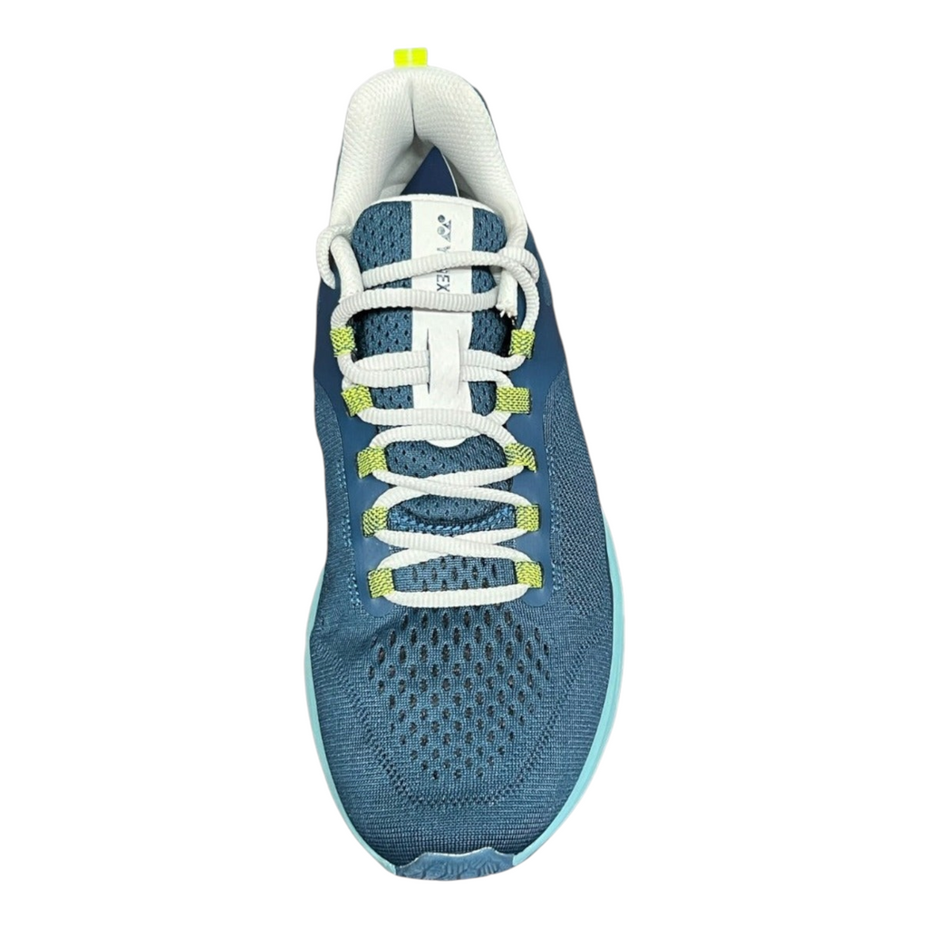 Tenis de running Radach Sports Yonex Saferun Fitjog en color azul profundo con malla transpirable y cordones
