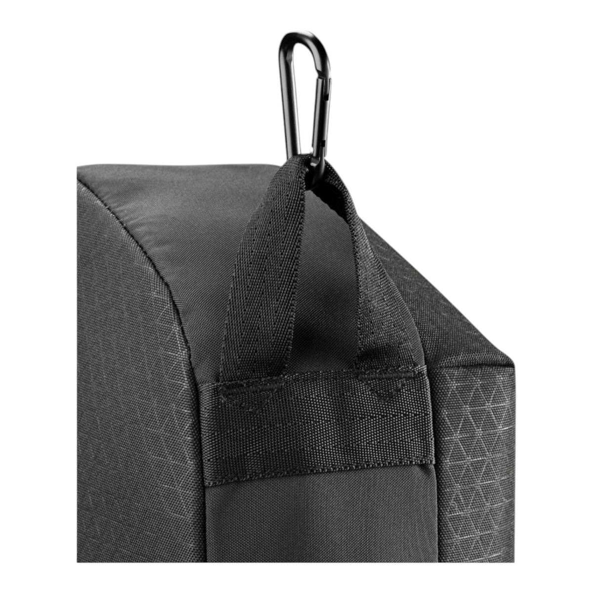 Detalle del mosquetón y asa de la bolsa Radach Sports Wilson Clash V3 3pk en color negro con patrón triangular