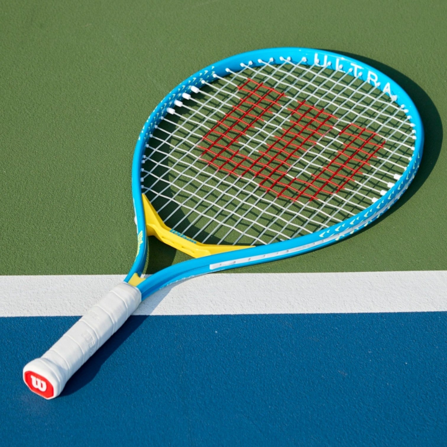Raqueta de Tenis Junior Wilson Ultra Power 23 Para 7 A 8 Años