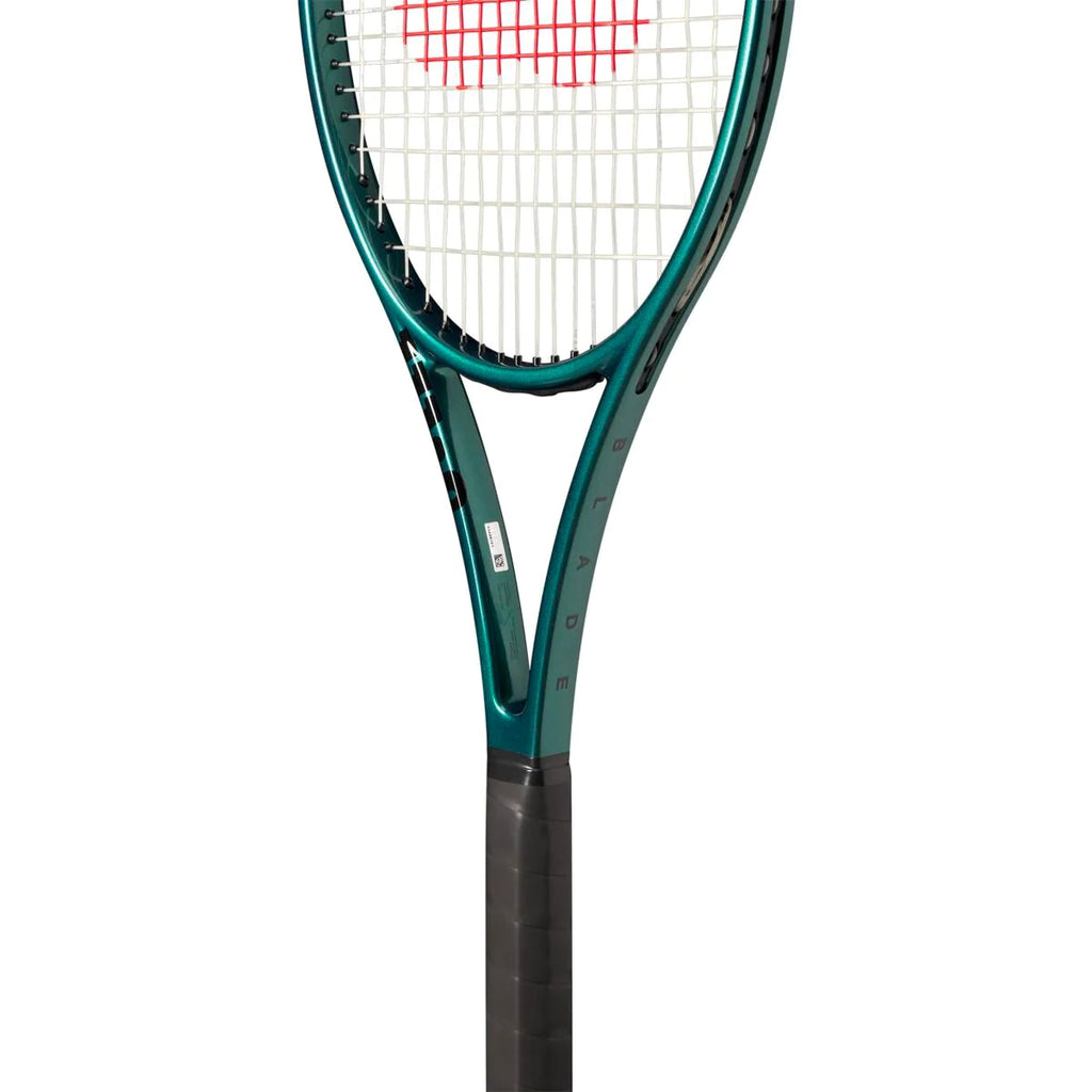 Raqueta Wilson Blade Pro V9 98 sin encordar para jugadores avanzados y profesionales