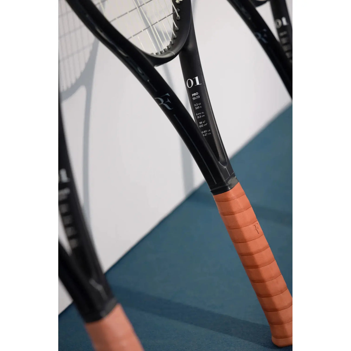 Raqueta de Tenis Wilson RF 01 PRO 320gr