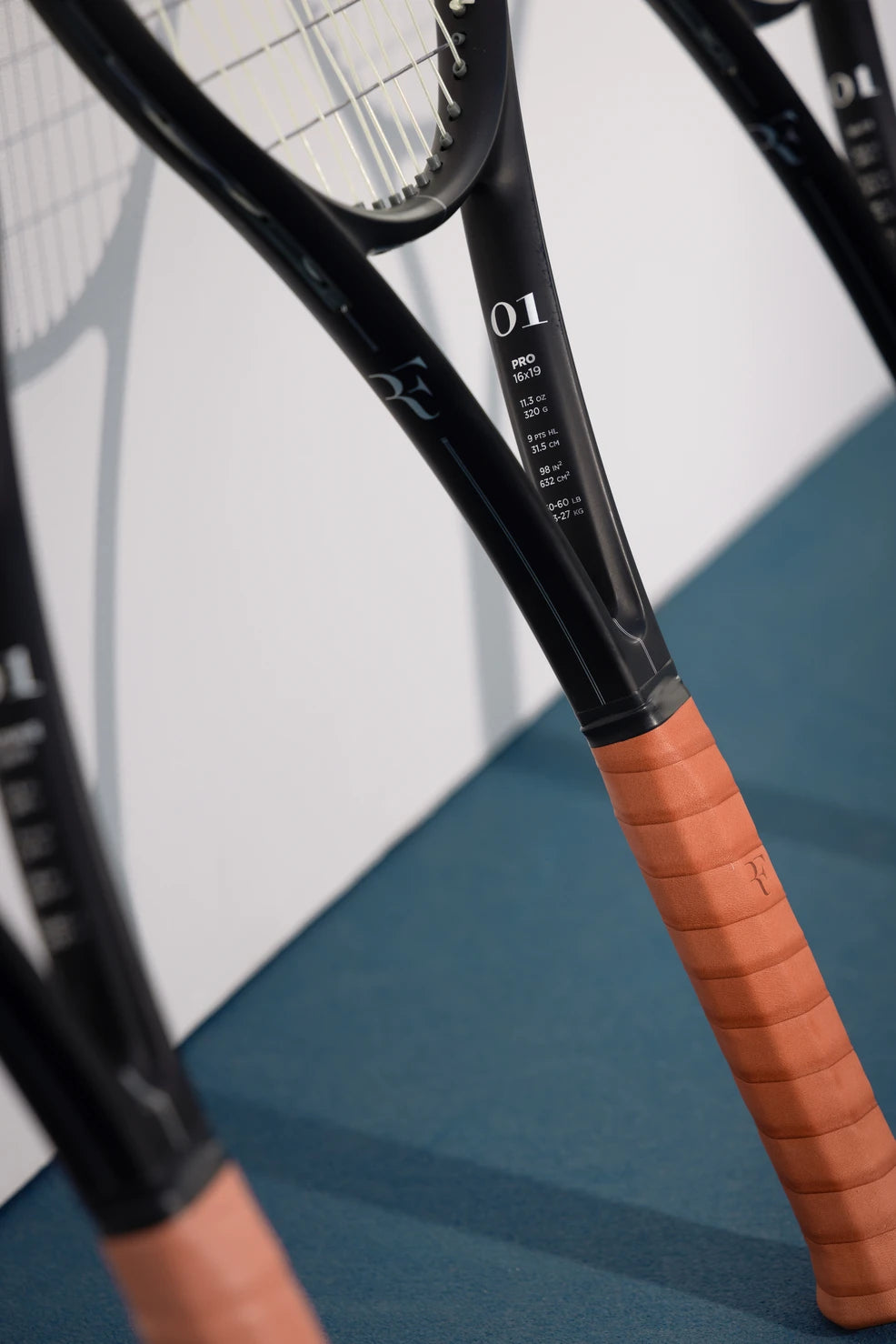 Raqueta de Tenis Wilson RF 01 PRO 320gr